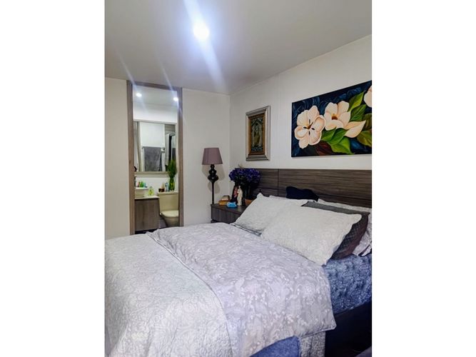 Apartamento de 3 alcobas en venta en Castropol, Medellín, 76 m² · foto 5 de 16