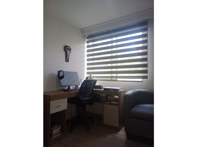 Apartamento de 3 alcobas en venta en Castropol, Medellín, 76 m² · foto 7 de 16