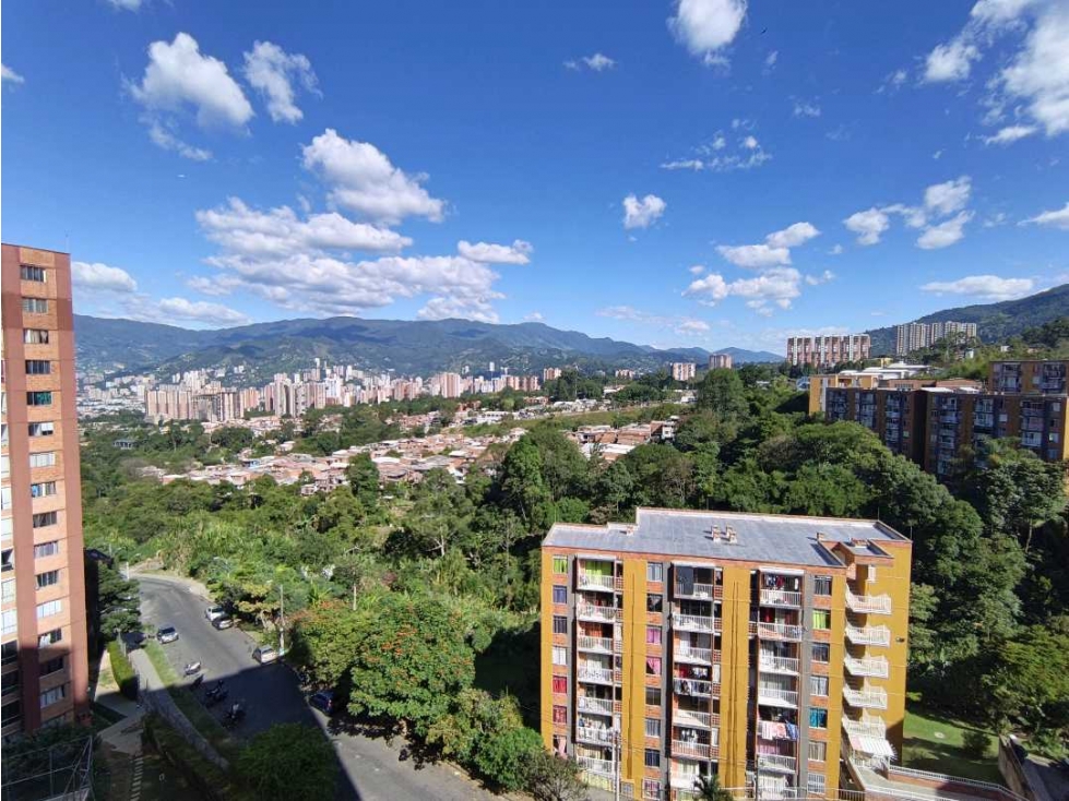 Apartamento en venta en San Antonio De Prado, Medellín · foto 11 de 12