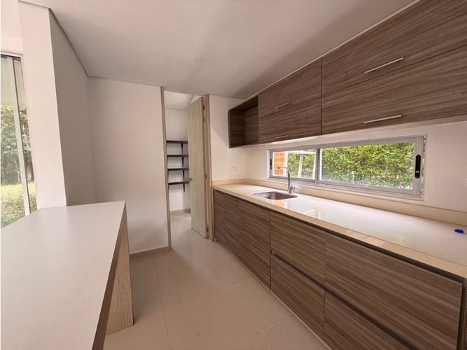 Casa de 4 alcobas en venta en Las Mercedes, Jamundí, 140 m² · foto 2 de 15