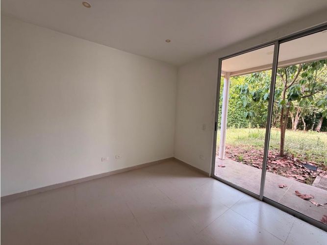 Casa de 4 alcobas en venta en Las Mercedes, Jamundí, 140 m² · foto 4 de 15