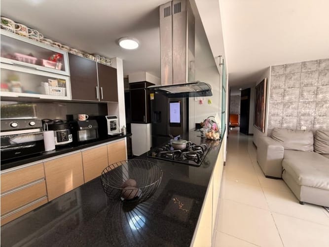 Apartamento de 3 alcobas en venta en Ciudad Jardin, Cali, 105 m² · foto 4 de 15