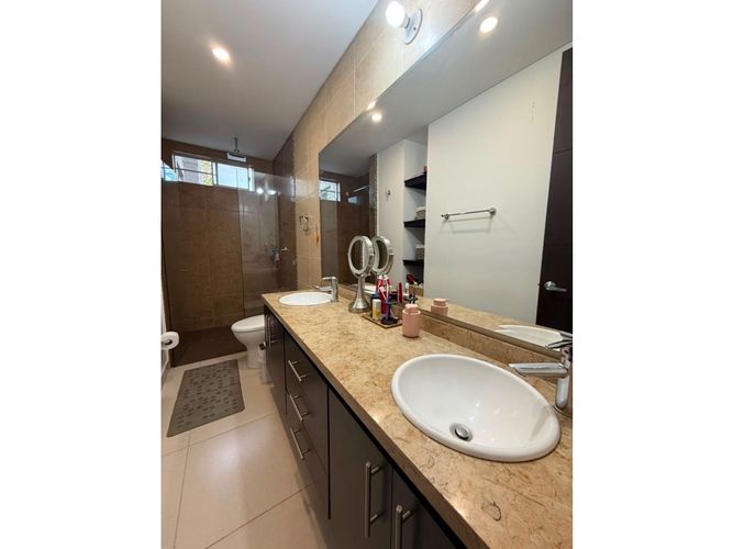 Apartamento de 4 alcobas en venta en Ciudad Jardin, Cali, 160 m² · foto 6 de 13