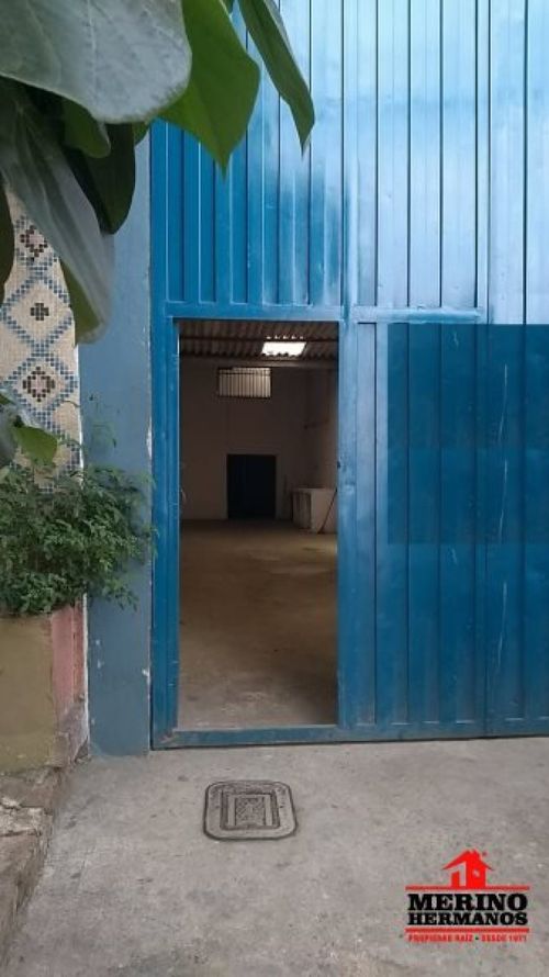 Bodega en venta en Naranjal, Medellín, 120 m² · foto 2 de 8