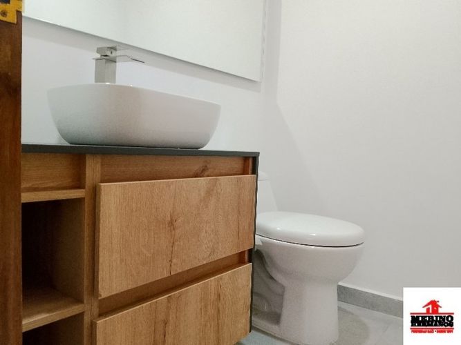 Apartaestudio en arriendo en El Poblado, Medellín, 75 m² · foto 11 de 24
