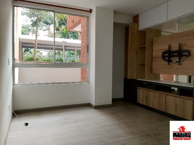 Apartaestudio en arriendo en El Poblado, Medellín, 75 m² · foto 12 de 24