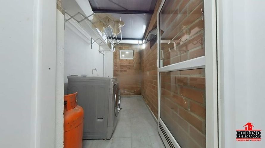 Apartaestudio en arriendo en El Poblado, Medellín, 75 m² · foto 22 de 24