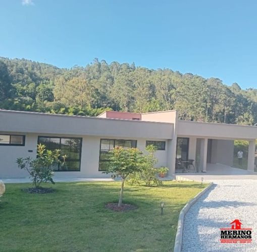Casa de 3 alcobas en venta en Centro, Rionegro, 230 m² · foto 7 de 24