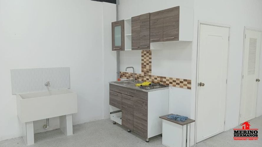 Bodega en arriendo en Guamito, La Ceja, 410 m² · foto 10 de 15