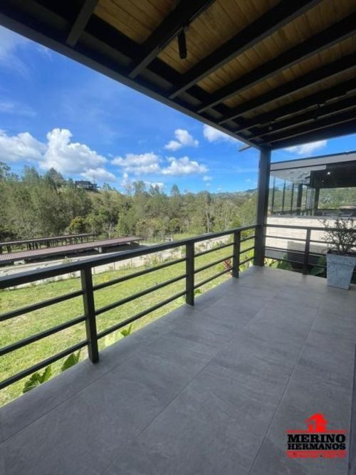 Casa de 3 alcobas en venta en El Retiro, 370 m² · foto 5 de 24