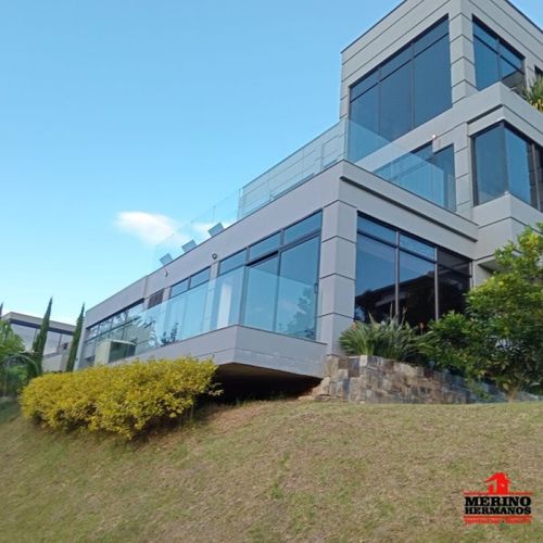 Casa de 4 alcobas en venta en San Antonio De Pereira, Rionegro, 660 m² · foto 6 de 24