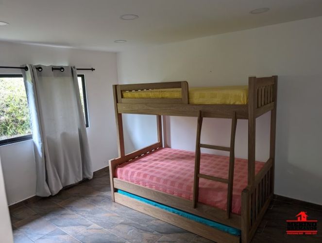 Casa de 3 alcobas en venta en Guarne, 200 m² · foto 8 de 24