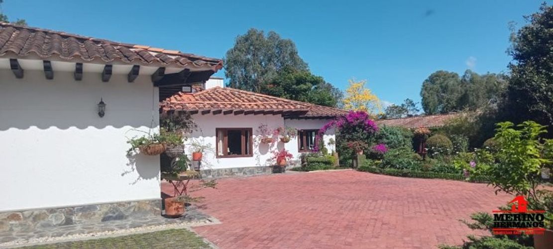 Casa de 4 alcobas en venta en Centro, Rionegro, 348 m² · foto 9 de 24
