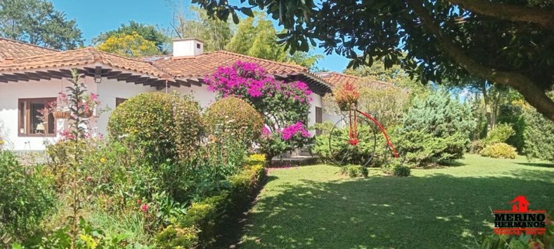 Casa de 4 alcobas en venta en Centro, Rionegro, 348 m² · foto 10 de 24