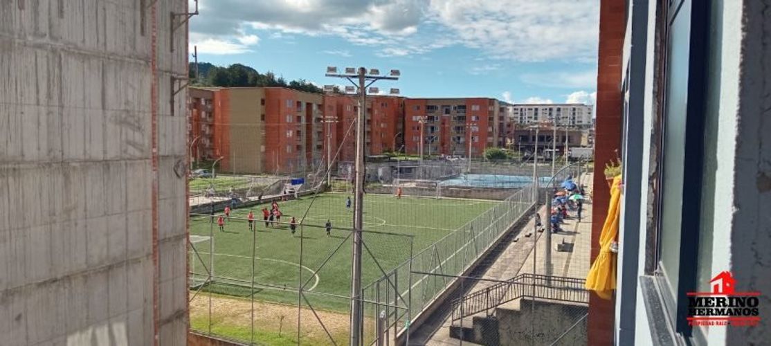 Apartamento de 3 alcobas en venta en La Ceja, 57 m² · foto 5 de 23