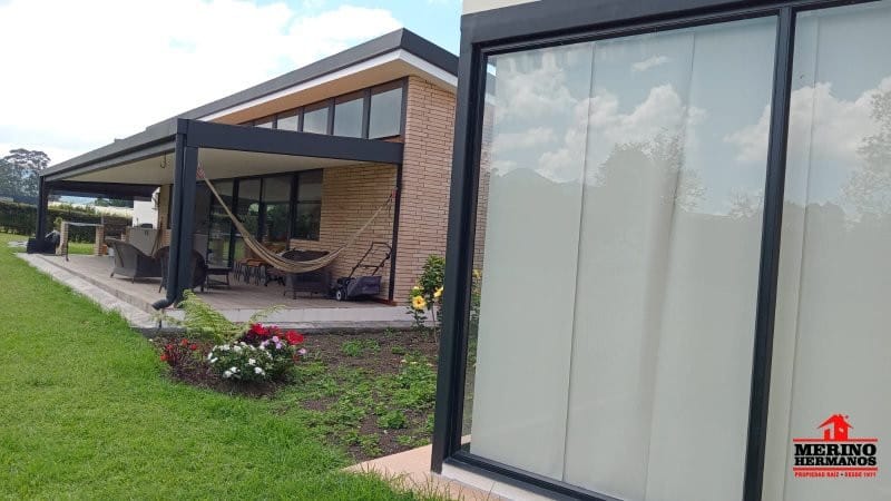 Casa de 4 alcobas en venta en Centro, Rionegro, 487 m² · foto 7 de 19