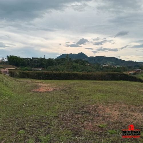Lote en venta en San Antonio De Pereira, Rionegro, 2582 m² · foto 2 de 22