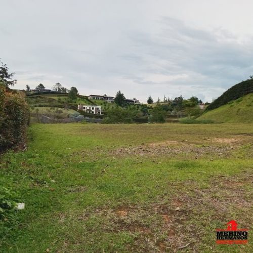 Lote en venta en San Antonio De Pereira, Rionegro, 2582 m² · foto 3 de 22