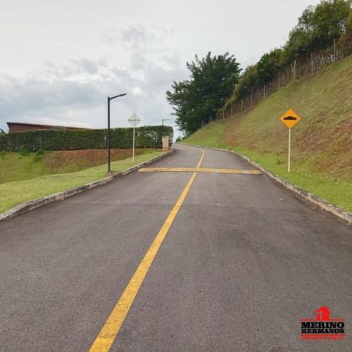 Lote en venta en San Antonio De Pereira, Rionegro, 2582 m² · foto 10 de 22