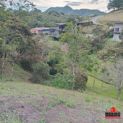 Lote en venta en San Antonio De Pereira, Rionegro, 2582 m² · foto 18 de 22