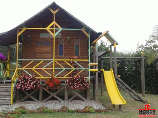 Casa de 4 alcobas en venta en Piedras Blancas, Guarne, 684 m² · foto 4 de 8