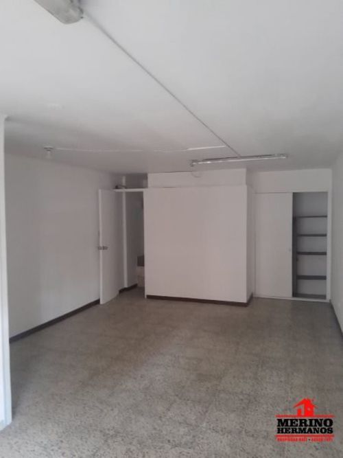Local en arriendo en Estadio, Medellín, 30 m² · foto 2 de 18