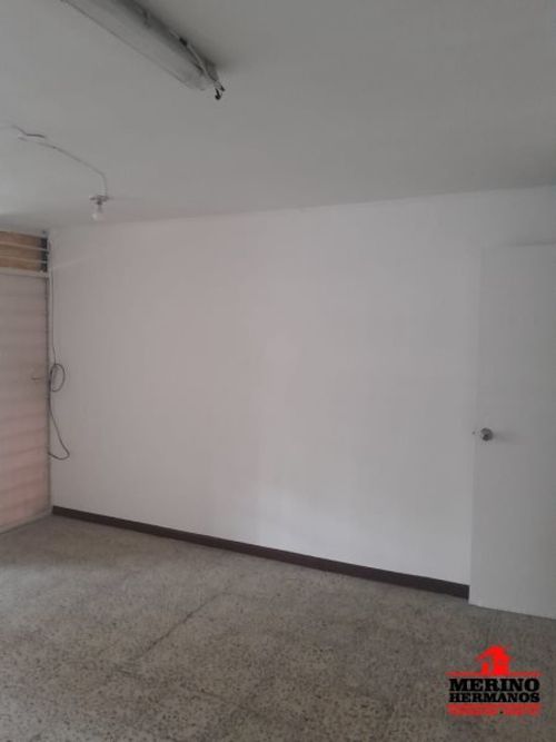 Local en arriendo en Estadio, Medellín, 30 m² · foto 3 de 18