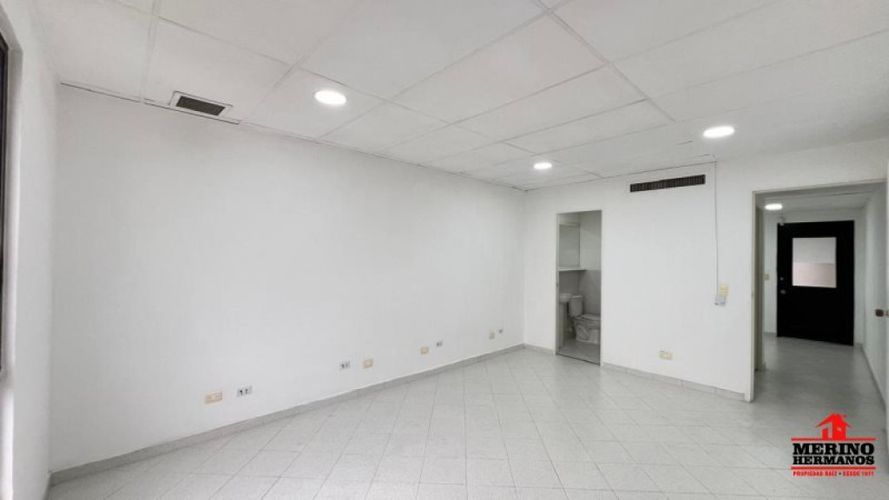 Oficina en arriendo en La Florida, Medellín, 37 m² · foto 10 de 19