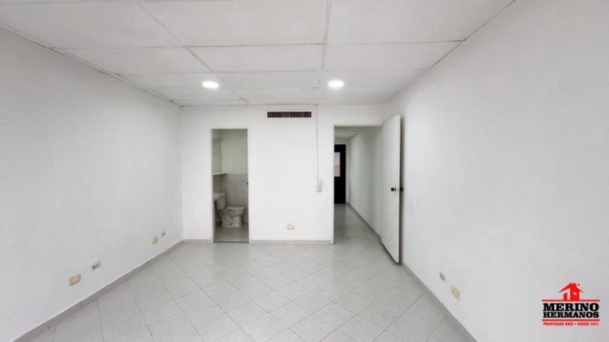 Oficina en arriendo en La Florida, Medellín, 37 m² · foto 13 de 19
