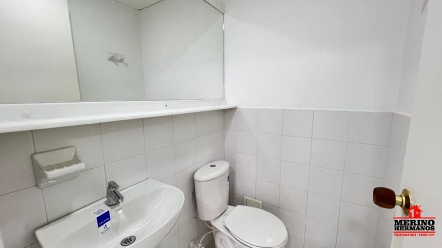 Oficina en arriendo en La Florida, Medellín, 37 m² · foto 14 de 19
