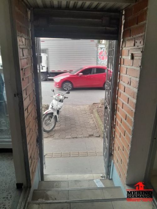 Local en arriendo en Estadio, Medellín, 30 m² · foto 16 de 18