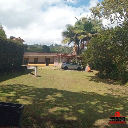 Casa de 3 alcobas en venta en Centro, Rionegro, 240 m² · foto 11 de 24