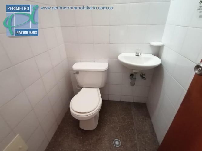 Local en arriendo en Shellmar, Medellín, 580 m² · foto 5 de 7