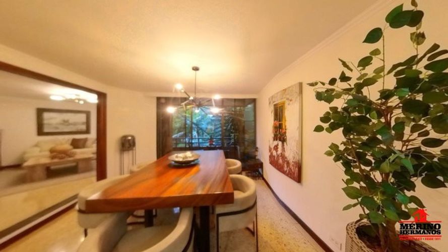 Apartamento de 3 alcobas en venta en La Florida, Medellín, 188 m² · foto 5 de 19
