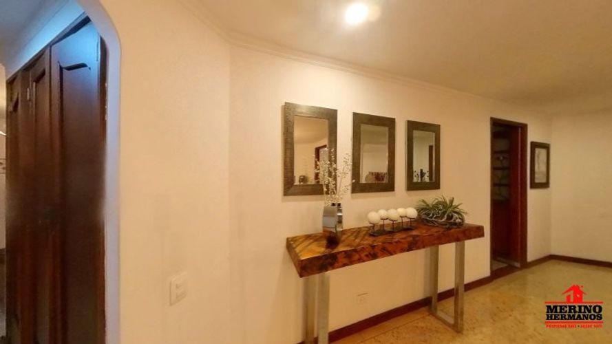 Apartamento de 3 alcobas en venta en La Florida, Medellín, 188 m² · foto 6 de 19