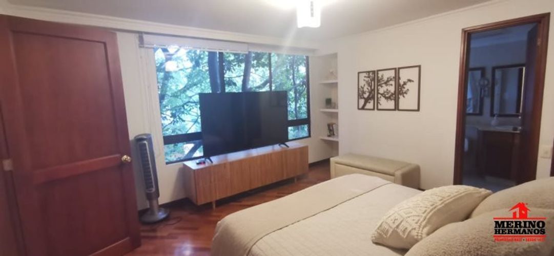 Apartamento de 3 alcobas en venta en La Florida, Medellín, 188 m² · foto 12 de 19