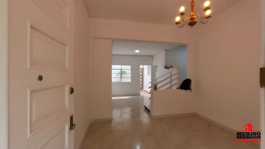 Casa de 2 alcobas en venta en Lorena, Medellín, 128 m² · foto 6 de 23