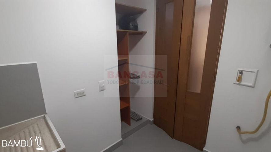 Apartamento de 2 alcobas en venta en Entre Amigos, Sabaneta, 86 m² · foto 12 de 19