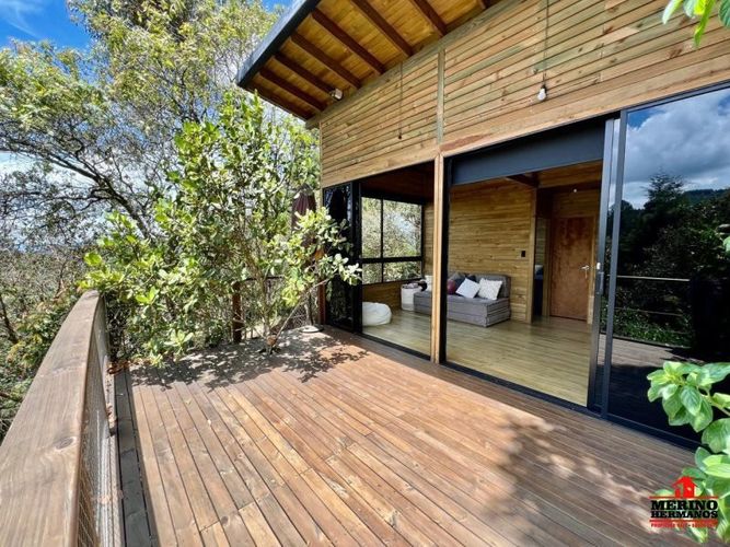 Casa de 2 alcobas en venta en Guarne, 60 m² · foto 2 de 19
