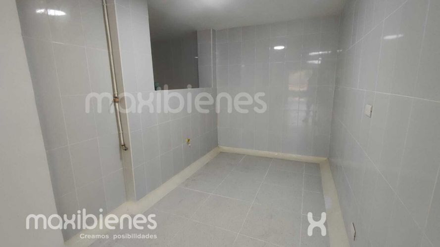 Local en arriendo en Suramericana, Medellín, 86 m² · foto 7 de 9