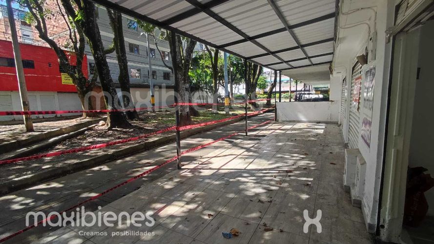 Local en arriendo en Suramericana, Medellín, 86 m² · foto 8 de 9
