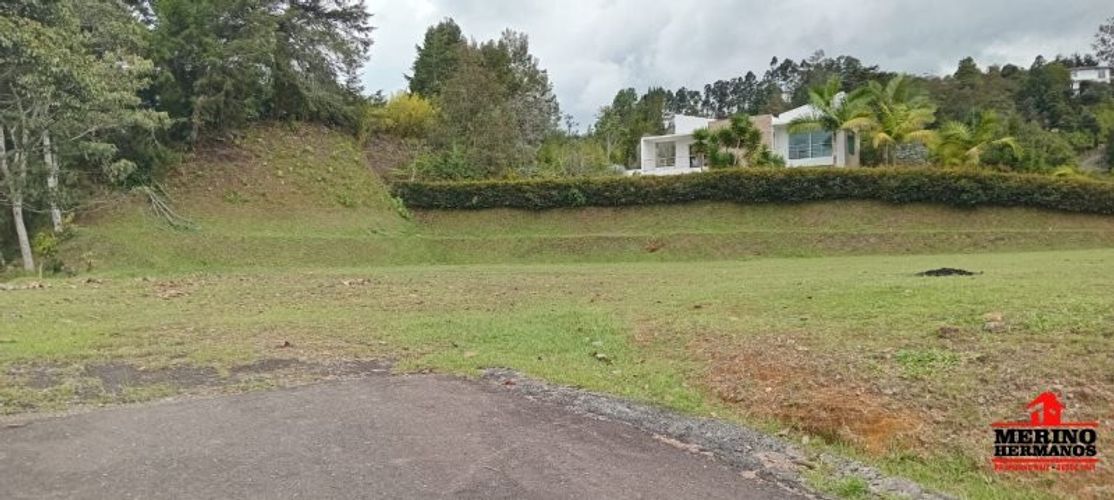 Lote en venta en Las Garzonas, El Carmen de Viboral, 4770 m² · foto 2 de 20