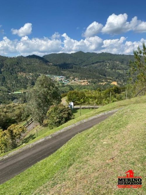 Lote en venta en Las Garzonas, El Carmen de Viboral, 4770 m² · foto 6 de 20