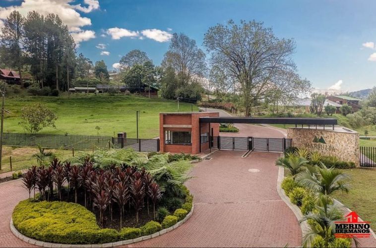 Lote en venta en Centro, Rionegro, 347 m² · foto 13 de 24