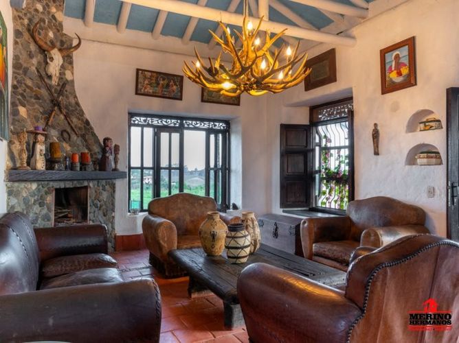 Casa de 3 alcobas en venta en Centro, Rionegro, 280 m² · foto 5 de 22