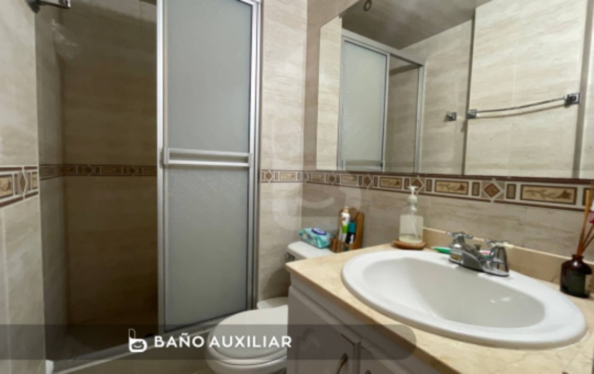 Apartamento en venta en Cedritos, Bogotá · foto 4 de 8