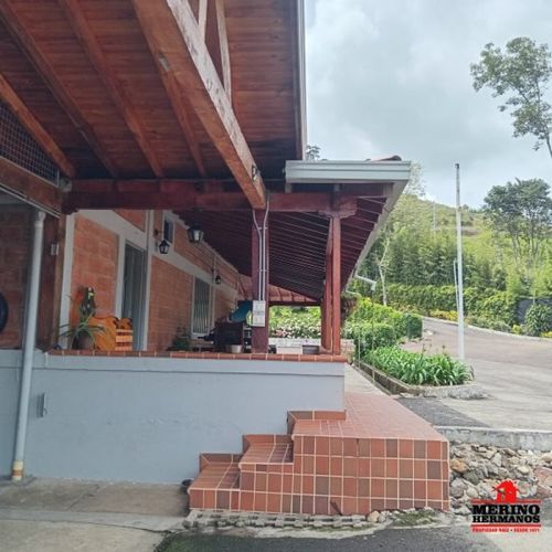 Casa de 6 alcobas en venta en Centro, Rionegro, 400 m² · foto 14 de 24