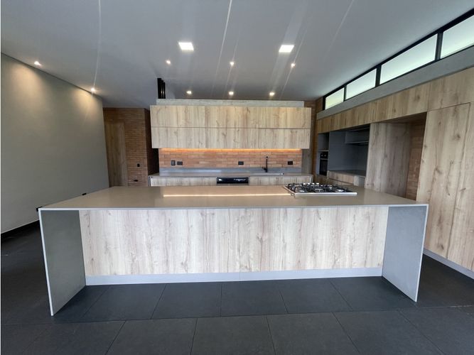 Casa de 4 alcobas en venta en Pantanillo, El Retiro, 300 m² · foto 8 de 24