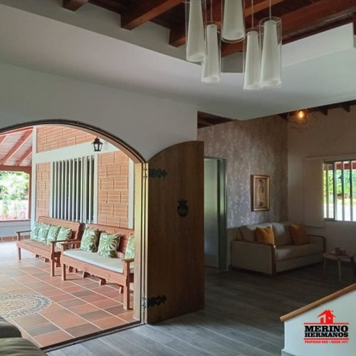 Casa de 6 alcobas en venta en Centro, Rionegro, 400 m² · foto 23 de 24