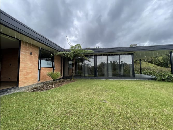 Casa de 4 alcobas en venta en Pantanillo, El Retiro, 300 m² · foto 12 de 24
